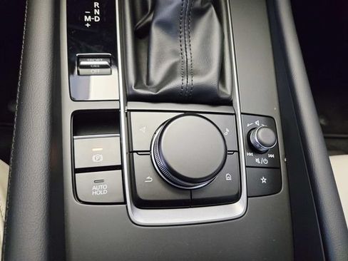 New 2026 MAZDA MAZDA3 2.5 S Sedan w/ Preferred Pkg FWD image 26