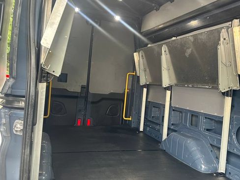 Used 2020 Ford Transit 250 148 High Roof Extended RWD image 25