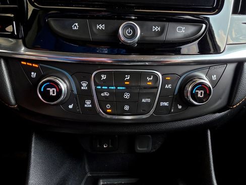 Used 2019 Chevrolet Traverse Premier w/ Redline Edition AWD/4WD image 42