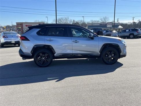 Used 2021 Toyota RAV4 XSE image 4