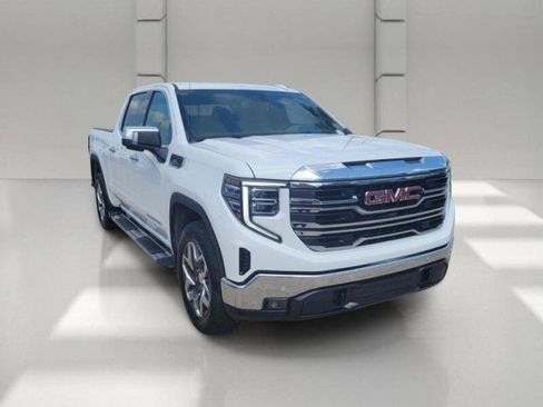 Used 2024 GMC Sierra 1500 SLT w/ SLT Premium Plus Package RWD image 3