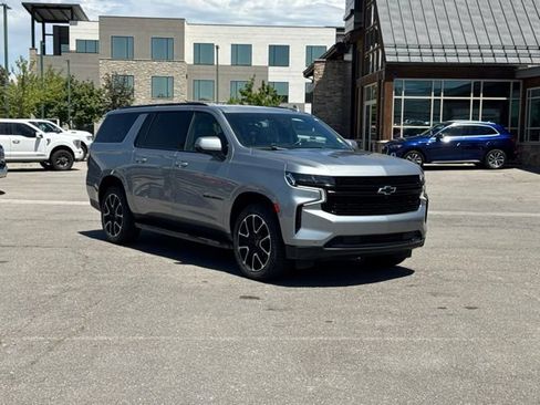 Used 2024 Chevrolet Suburban RST w/ Luxury Package AWD/4WD image 1
