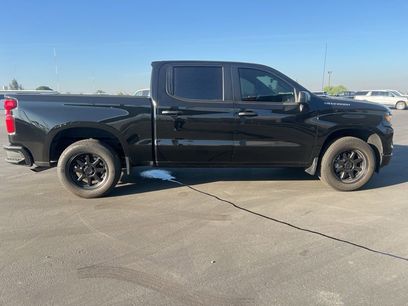 Certified 2025 Chevrolet Silverado 1500 Custom w/ LPO, Dark Essentials Package