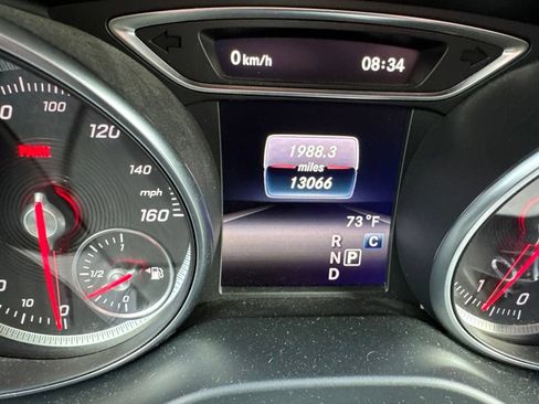 Used 2019 Mercedes-Benz GLA 250 4MATIC image 9