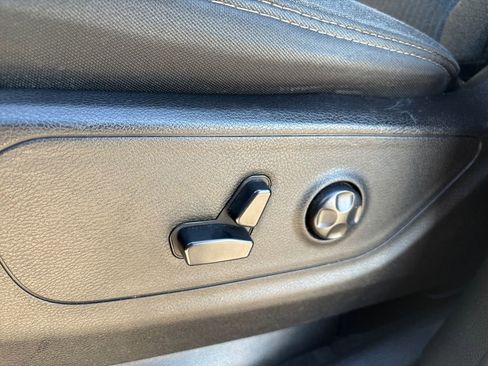 Used 2019 RAM 1500 Big Horn image 13