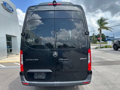 Used 2025 Mercedes-Benz Sprinter 2500 image 19