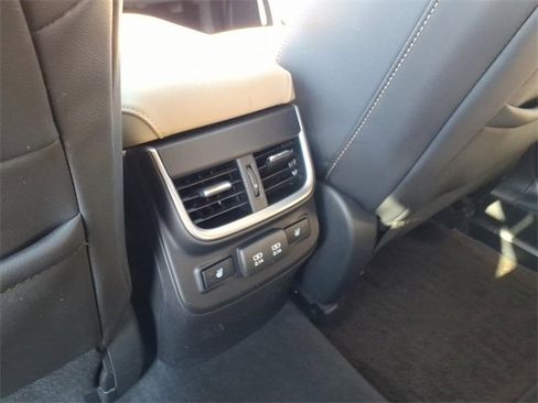 Used 2022 Subaru Outback Limited w/ Popular Package #2 image 8