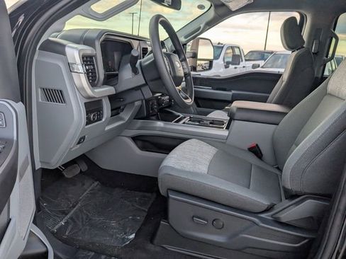 New 2025 Ford F250 Lariat w/ Lariat Ultimate Package AWD/4WD image 8