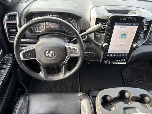 Used 2024 RAM 2500 Big Horn w/ Night Edition image 17