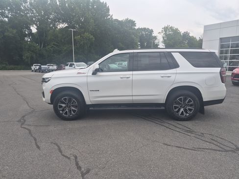 Certified 2023 Chevrolet Tahoe Z71 w/ Luxury Package AWD/4WD image 2