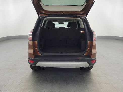 Used 2017 Ford Escape SE w/ SE Cold Weather Package image 29