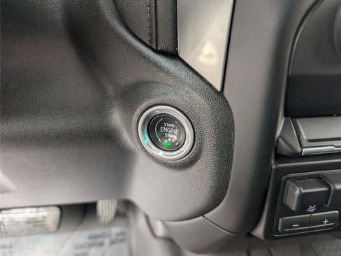 Used 2019 Chevrolet Silverado 1500 LT Trail Boss w/ Bed Protection Package image 20