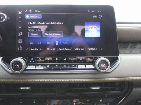 Used 2024 Chevrolet Colorado ZR2 w/ ZR2 Convenience Package III AWD/4WD image 26
