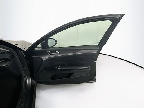 Used 2025 Kia K5 LXS image 29