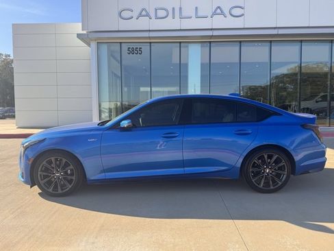 New 2026 Cadillac CT5 V image 2