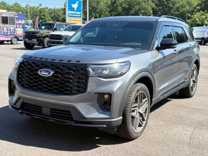 Used 2025 Ford Explorer ST-Line w/ Premium Package