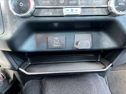 Used 2025 Ford F150 XLT w/ Equipment Group 301A Standard AWD/4WD image 19