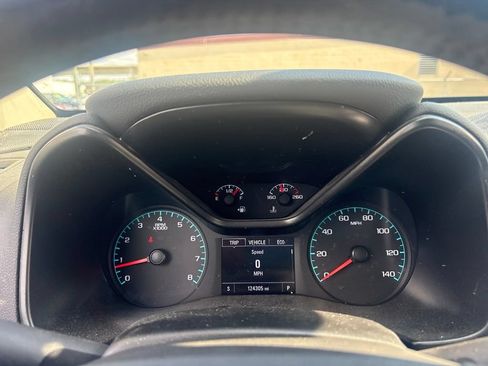 Used 2022 Chevrolet Colorado LT w/ Redline Special Edition RWD image 16