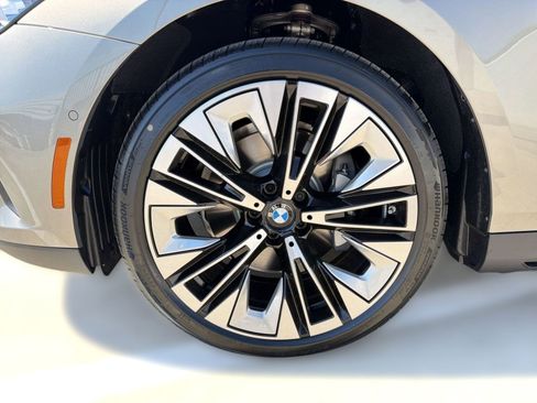 New 2026 BMW 530i w/ Premium Package RWD image 11