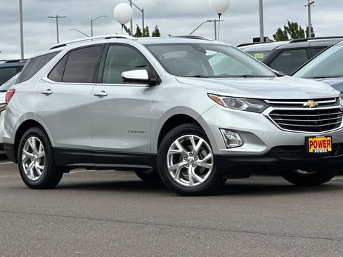 Used 2019 Chevrolet Equinox Premier AWD/4WD image 2