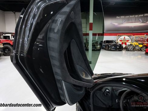 Used 2019 McLaren 600LT image 16