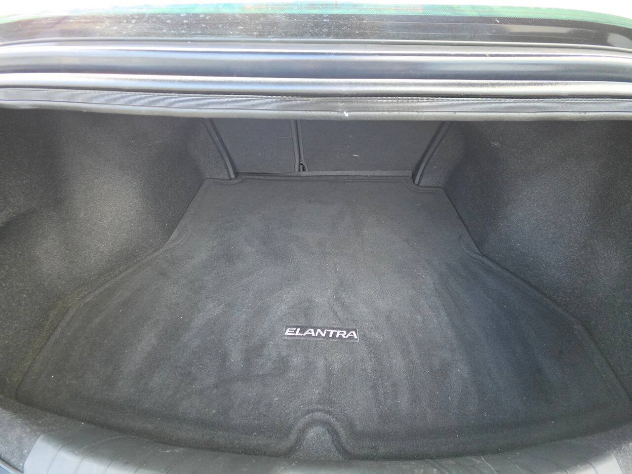 Used 2020 Hyundai Elantra SEL FWD image 38