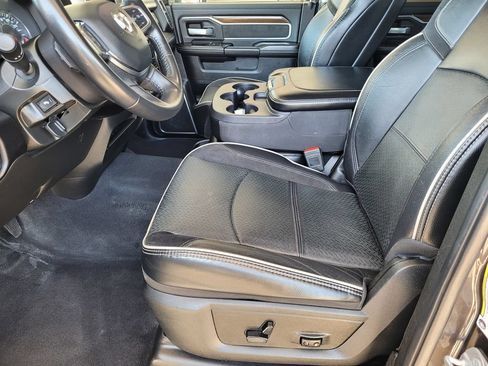 Used 2024 RAM 2500 Laramie w/ Safety Group AWD/4WD image 9