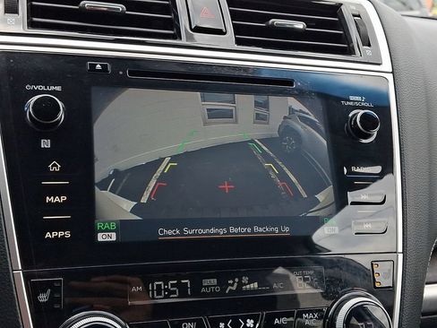 Used 2019 Subaru Outback 2.5i Limited AWD/4WD image 4