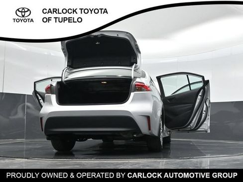 Used 2025 Toyota Corolla LE FWD image 55