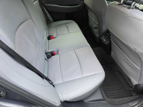 Used 2018 Subaru Outback 2.5i Limited image 25