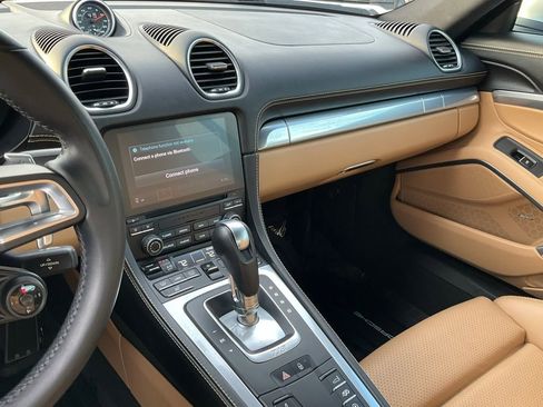 Used 2017 Porsche 718 Cayman S image 27