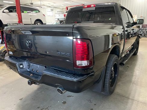 Used 2015 RAM 1500 Sport w/ Black Ram 1500 Sport Group AWD/4WD image 6