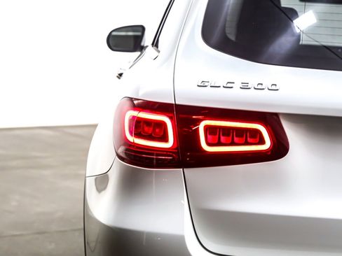 Used 2022 Mercedes-Benz GLC 300 image 15