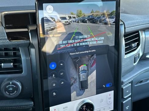 Used 2025 Ford F150 Lightning Flash image 17