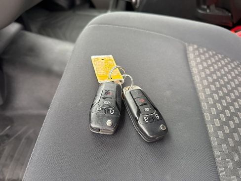 Used 2024 Ford Transit 250 Low Roof w/ Exterior Upgrade Package image 27