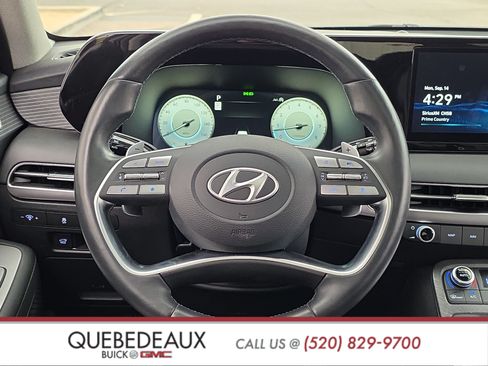 Used 2023 Hyundai Palisade Limited FWD image 13