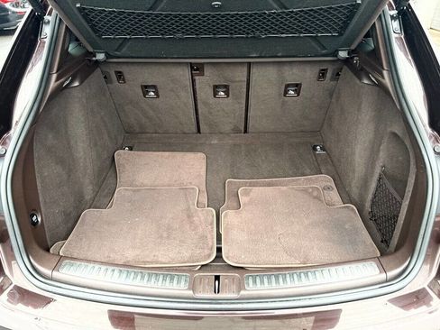 Used 2017 Porsche Macan Turbo image 27