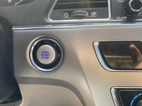 Used 2016 Hyundai Sonata SE image 22