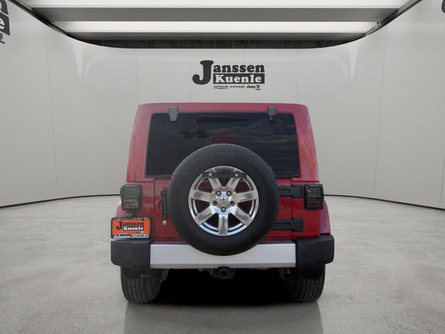 Used 2013 Jeep Wrangler Unlimited Sahara w/ Connectivity Group AWD/4WD image 4