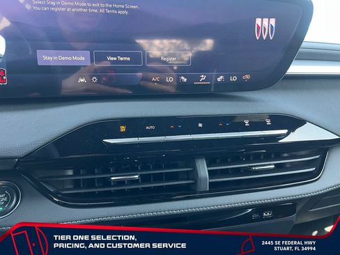 New 2026 Buick Enclave Preferred FWD image 29