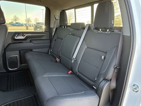 New 2026 GMC Sierra 3500 SLE w/ Preferred Package image 26