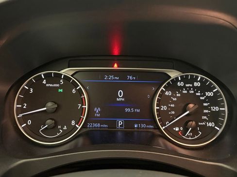 Used 2025 Nissan Altima 2.5 SV FWD image 26