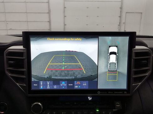 Used 2022 Toyota Tundra Platinum image 24