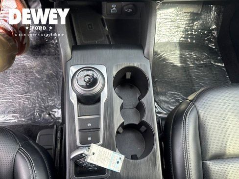 Used 2023 Ford Escape Platinum image 20