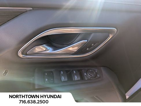 Used 2024 Chevrolet Tahoe LT image 33