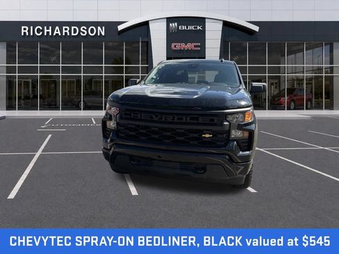 Used 2024 Chevrolet Silverado 1500 Custom AWD/4WD image 2