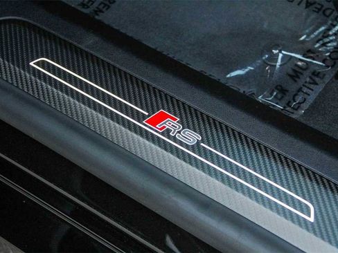 Used 2024 Audi RS e-tron GT w/ Carbon Performance Package image 22
