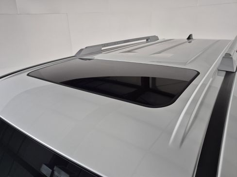 New 2025 Toyota 4Runner 4WD image 9