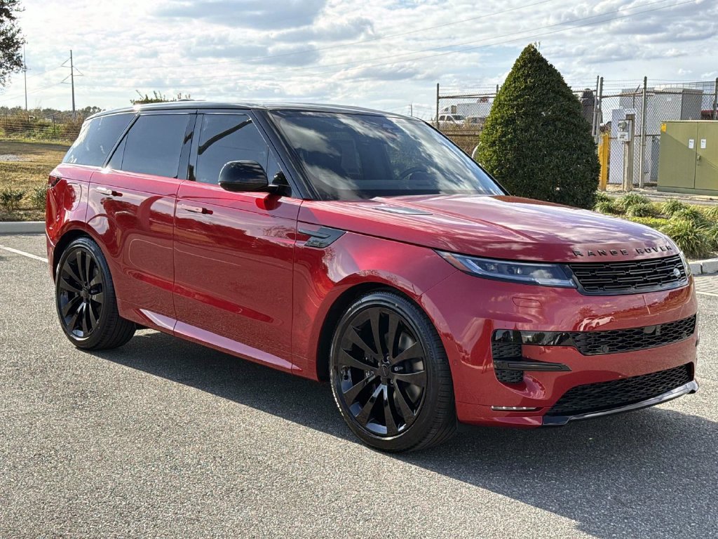 Used 2026 Land Rover Range Rover Sport Dynamic SE AWD/4WD image 7