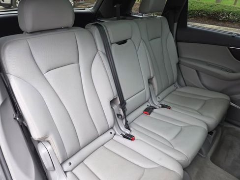 Used 2021 Audi Q7 2.0T Premium Plus image 40